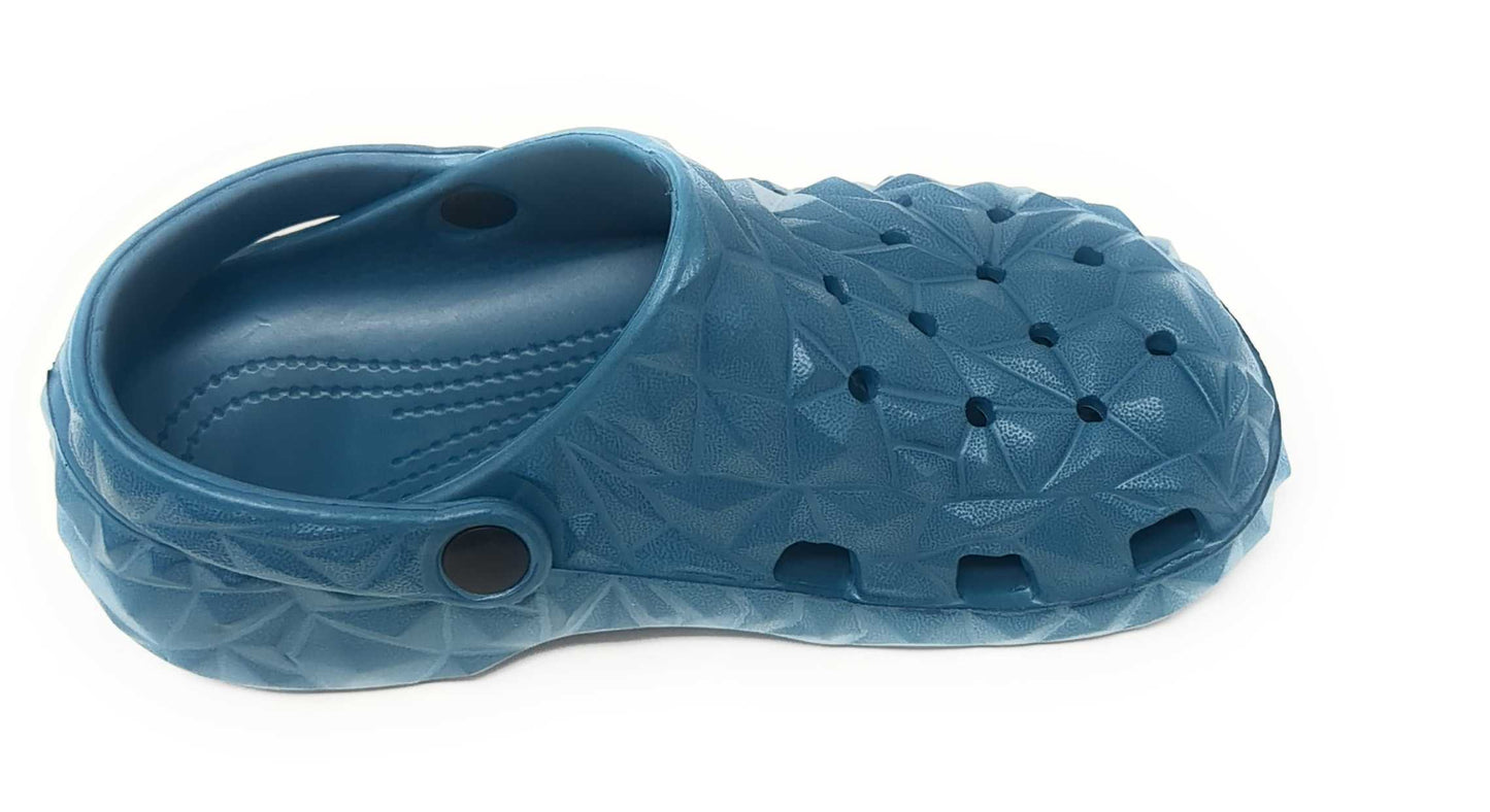 JEFFRICO Boys Lightweight Clogs Slip On Garden Shoes Breathable EVA Kids Shoes for Beach Pool and Outdoor Play