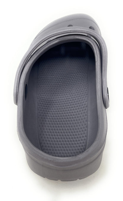 JEFFRICO Boys Lightweight Clogs Slip On Garden Shoes Breathable EVA Kids Shoes for Beach Pool and Outdoor Play