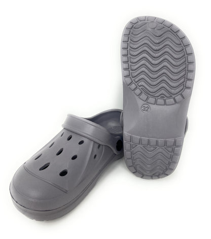 JEFFRICO Boys Lightweight Clogs Slip On Garden Shoes Breathable EVA Kids Shoes for Beach Pool and Outdoor Play